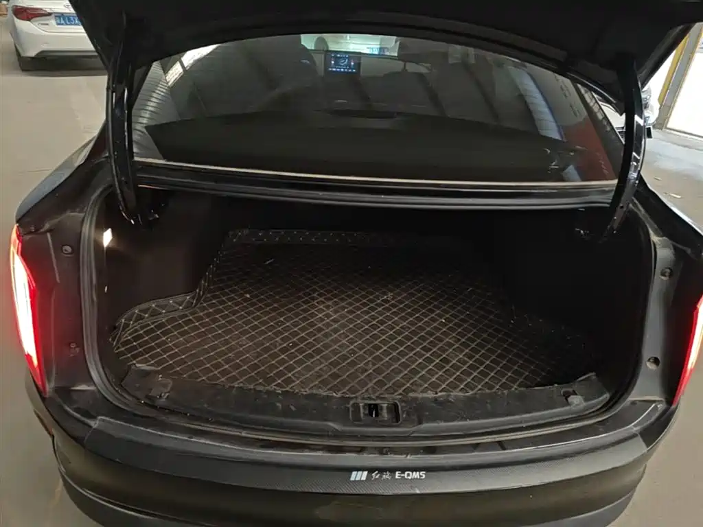 Hongqi E-QM5 2021 Ride-hailing Charging Basic Edition 5-seater фото 19