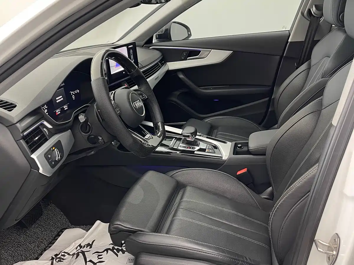 Audi A4L 2022 40 TFSI Luxury Dynamic фото 4
