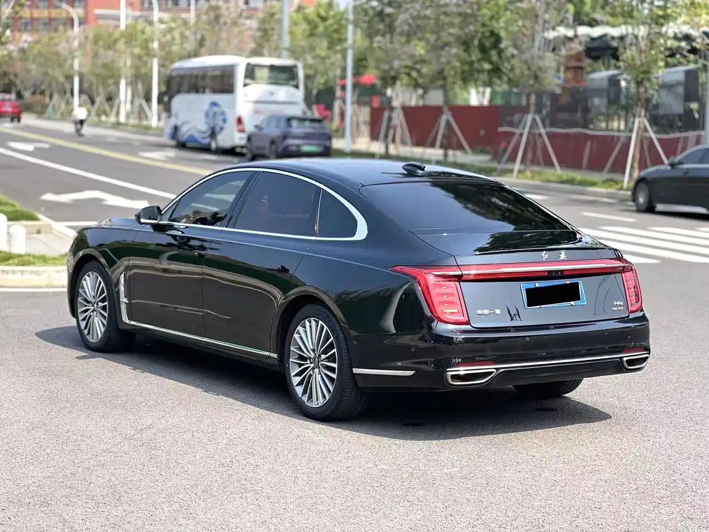  HONGQI H9