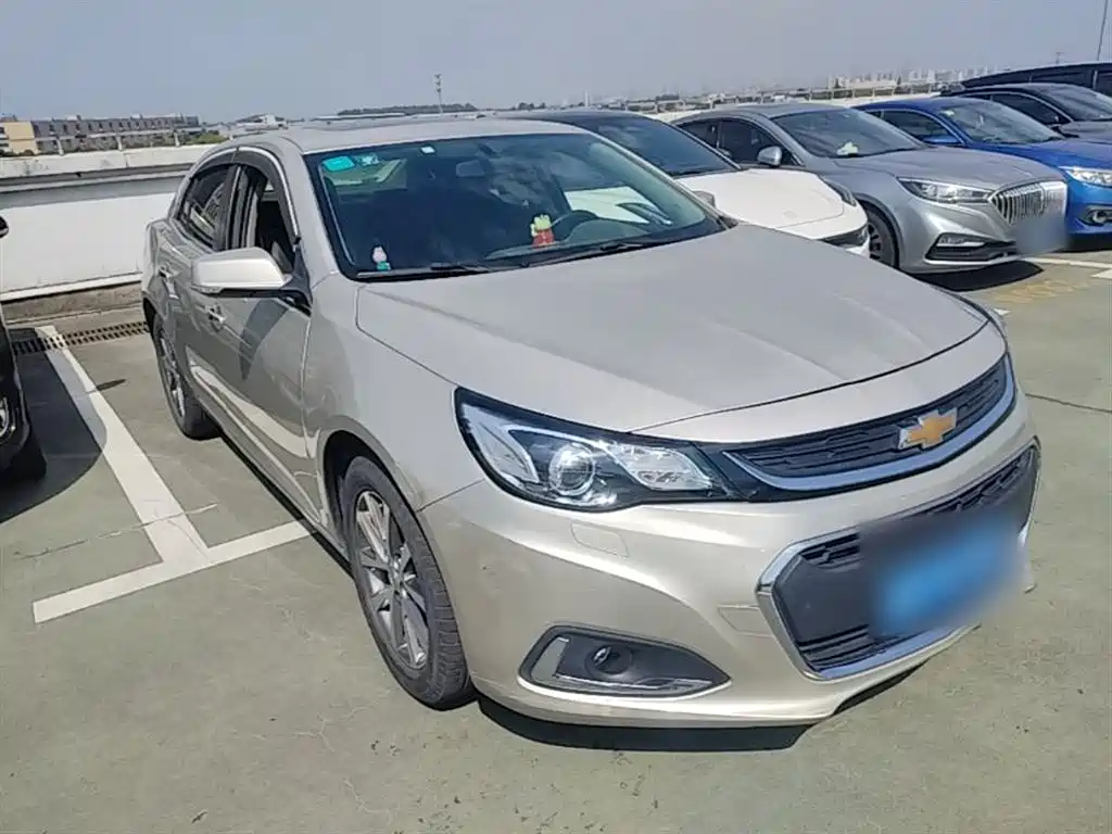 Chevrolet Malibu 2016 2.0L Automatic Luxury фото 4