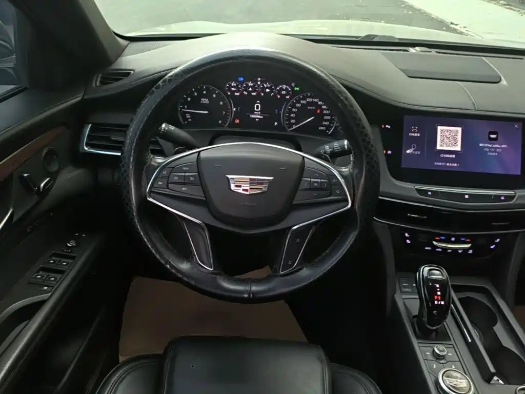 Фото 11 - Cadillac CT6