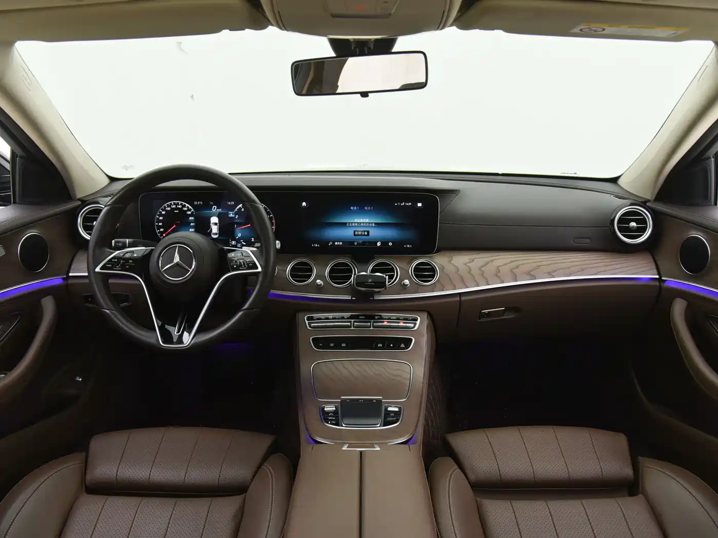 Mercedes-Benz E-Class 2021 E 260 L фото 14