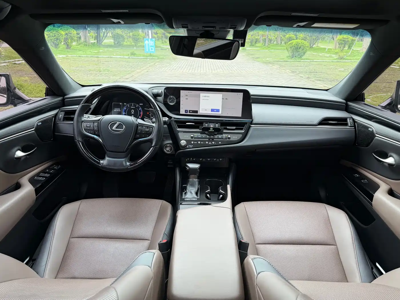 Lexus ES 2022 200 Excellence Edition фото 8