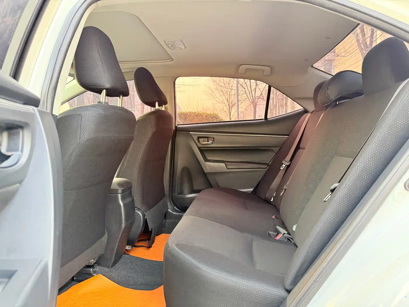 Toyota Levin 2016 1.6G CVT Elite Edition фото 6