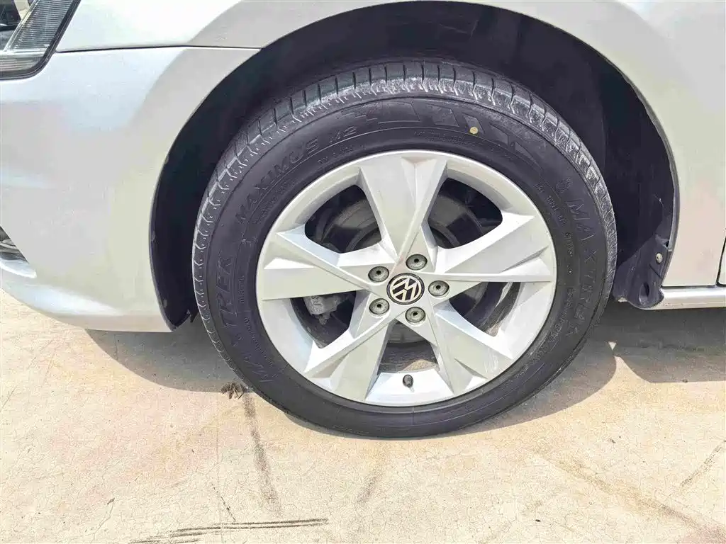 Volkswagen Bora 2013 2013 1.6L Automatic Comfort Model