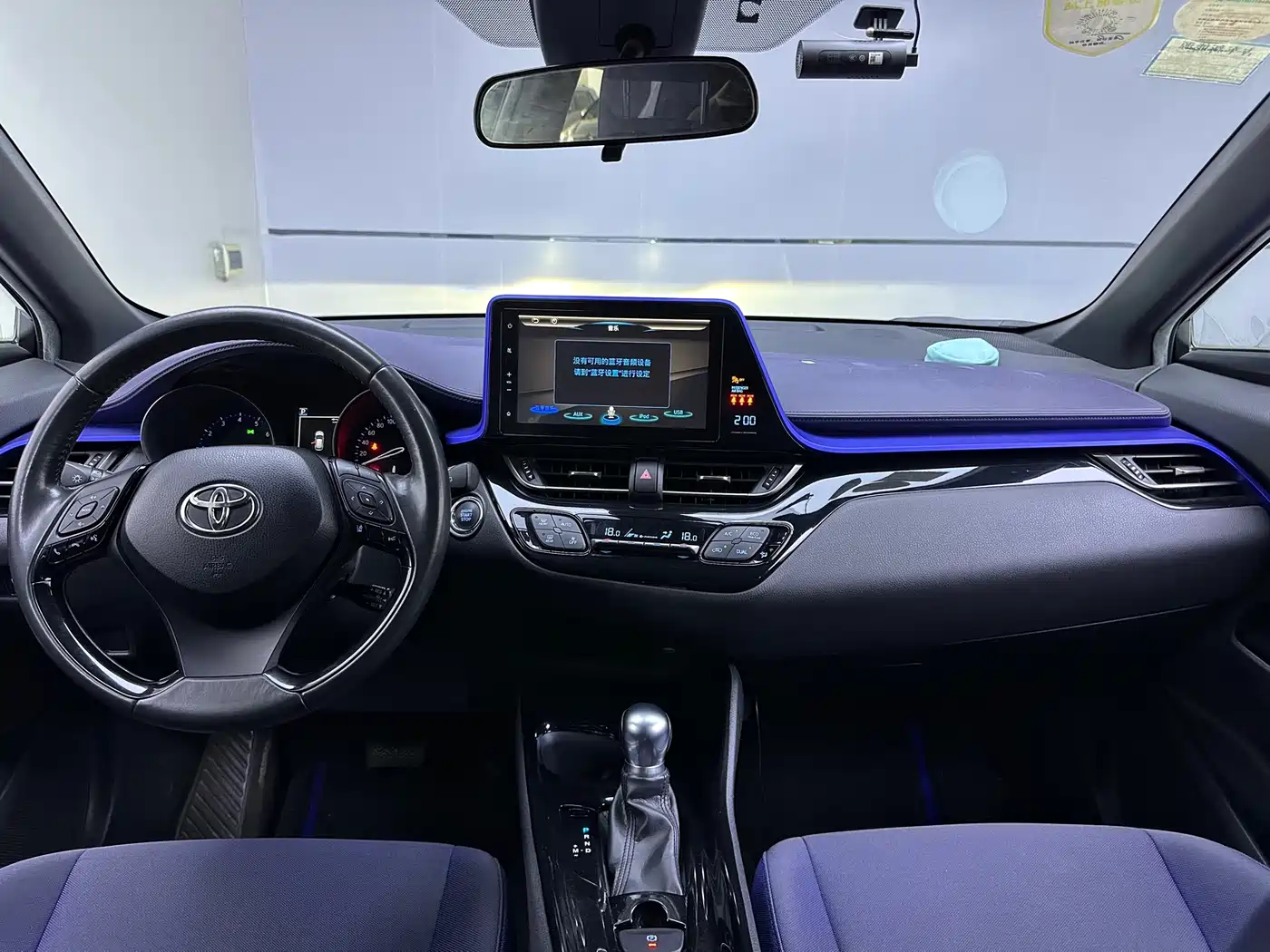 Toyota C-HR 2018 2.0L Luxury Edition China V фото 7