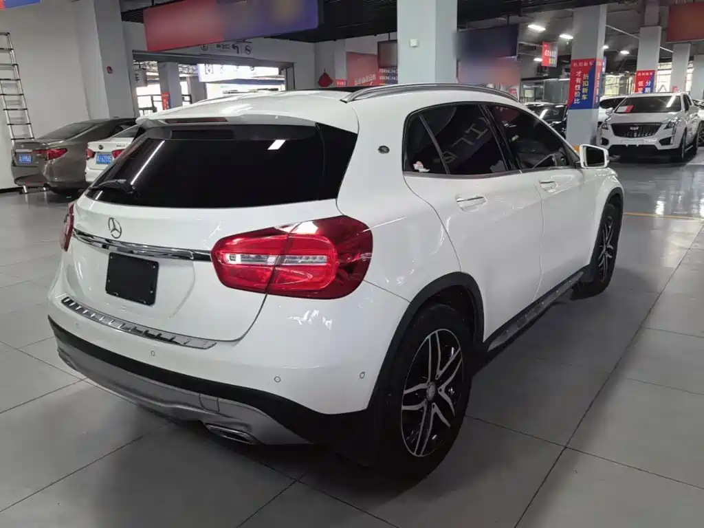 Mercedes-Benz GLA 2015 2015 GLA 220 4MATIC Fashion Edition