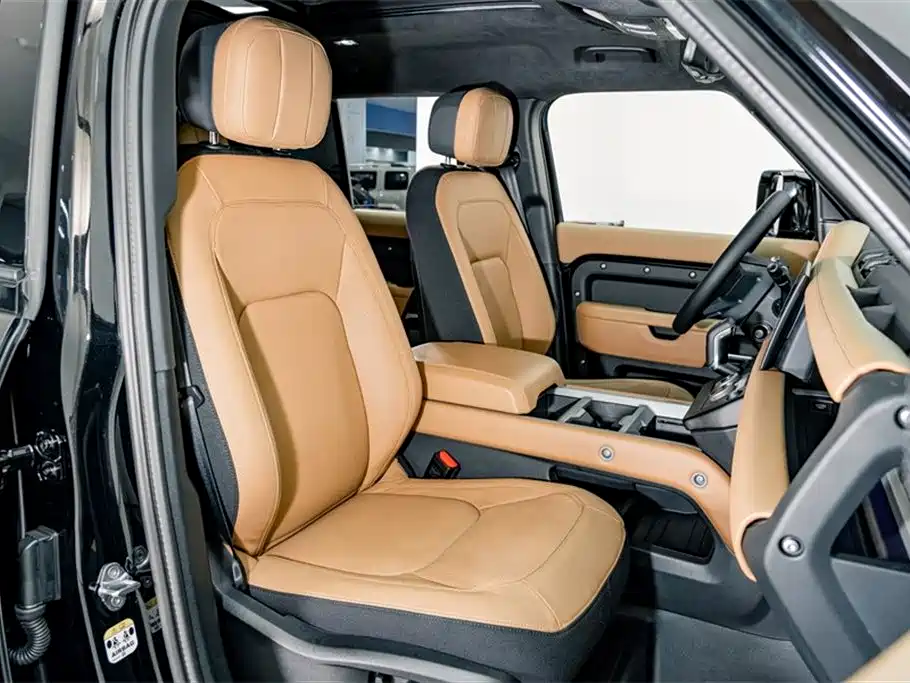 Land Rover Defender 2025 110 3.0T P400 -Dynamic HSE фото 22