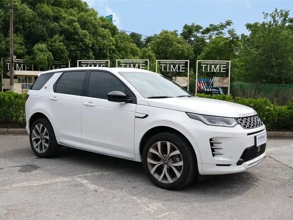 Land Rover Discovery Sport 2025 249PS Performance Tech Edition фото 5
