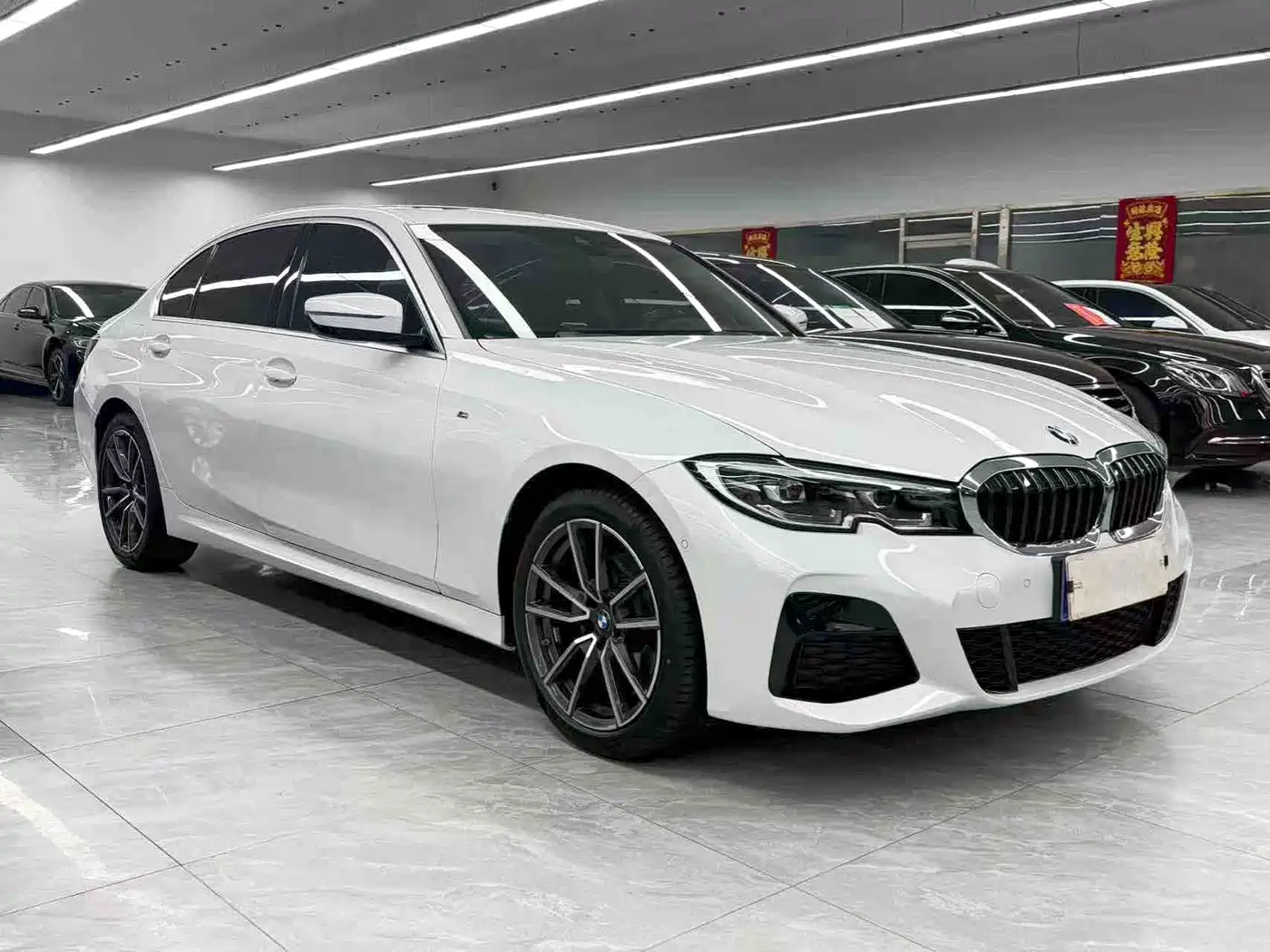 BMW 3 Series 2021 Second Facelift 325Li M Sport Package фото 3