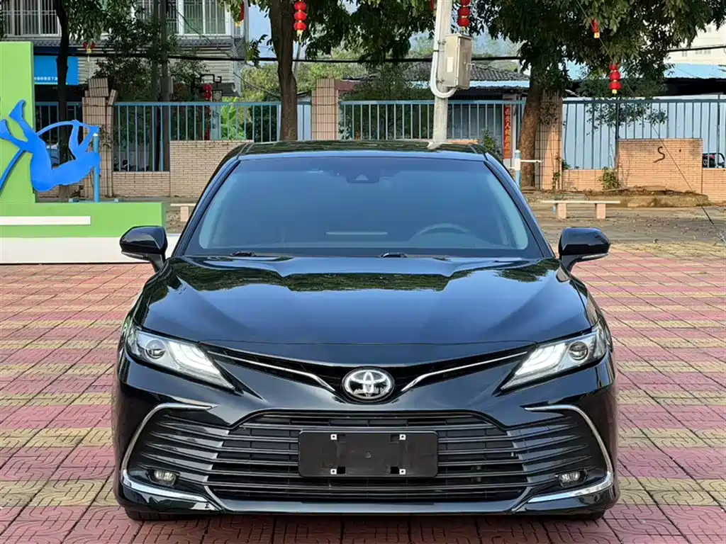 Toyota Camry 2021 2.5G Luxury Edition фото 6