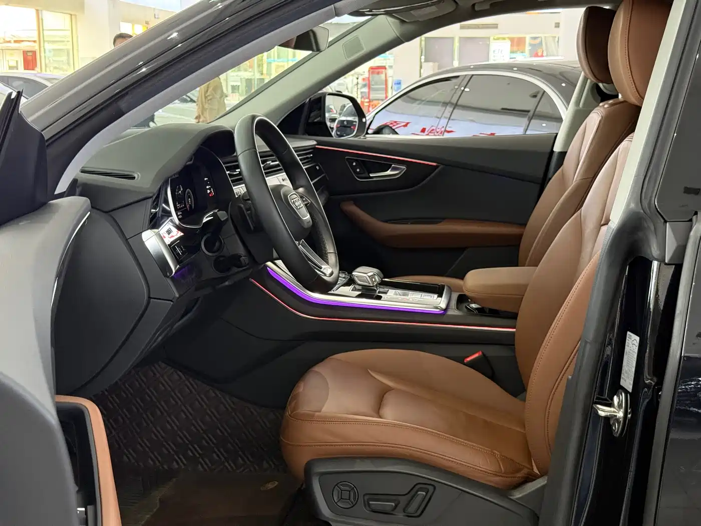 Audi Q8 2021 Model 55 TFSI Luxury Dynamic фото 4