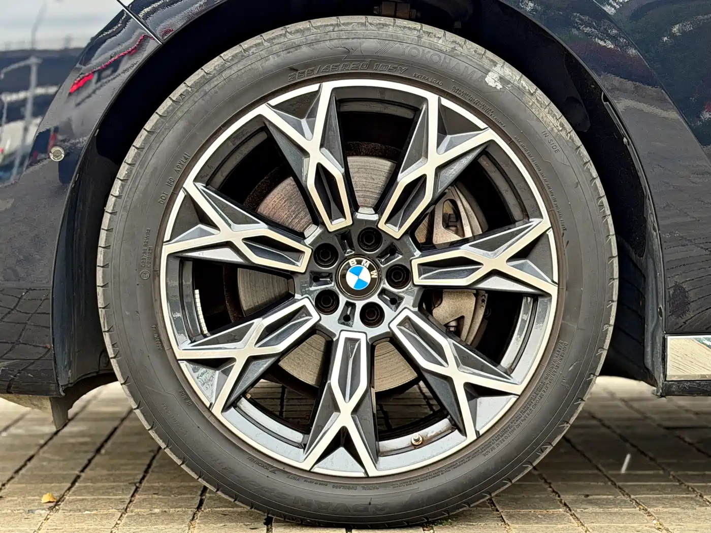BMW 7 Series 2023 Model 735Li Luxury Package фото 15