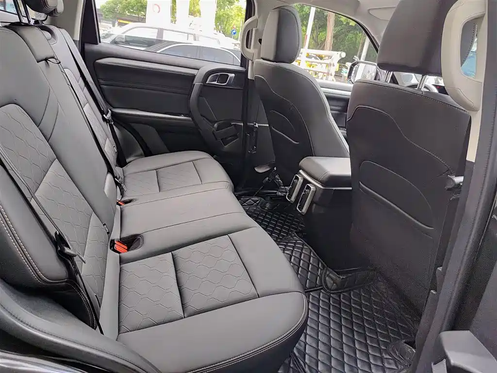 Haval Big Dog 2021 2.0T DCT 2WD Chinese Hound Edition фото 11