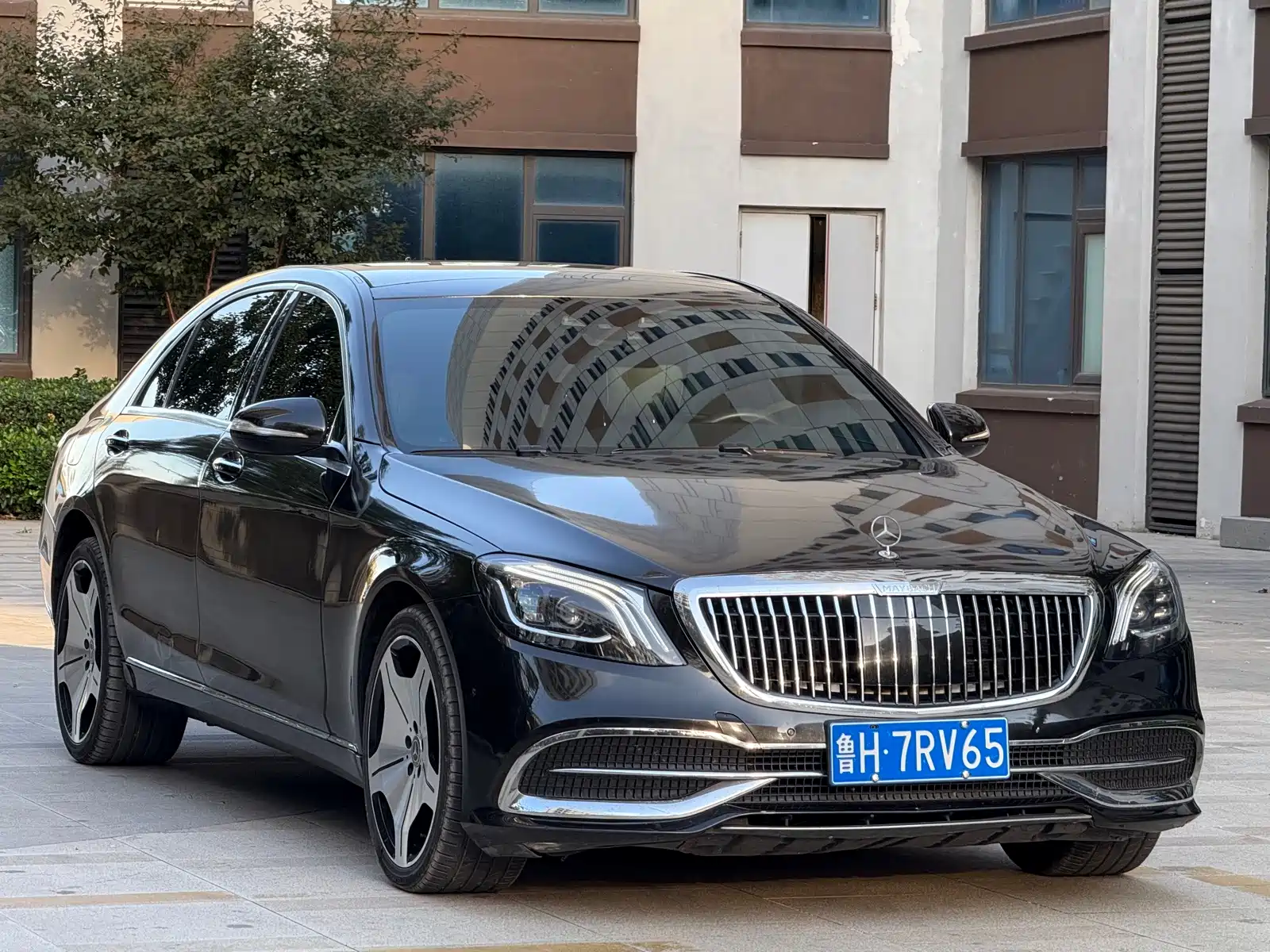 Фото 3 - Mercedes-Benz S-Class