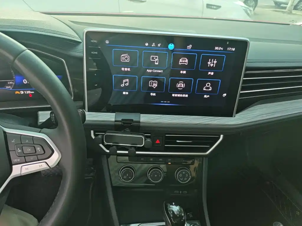 Volkswagen Sagitar, миниатюра 13