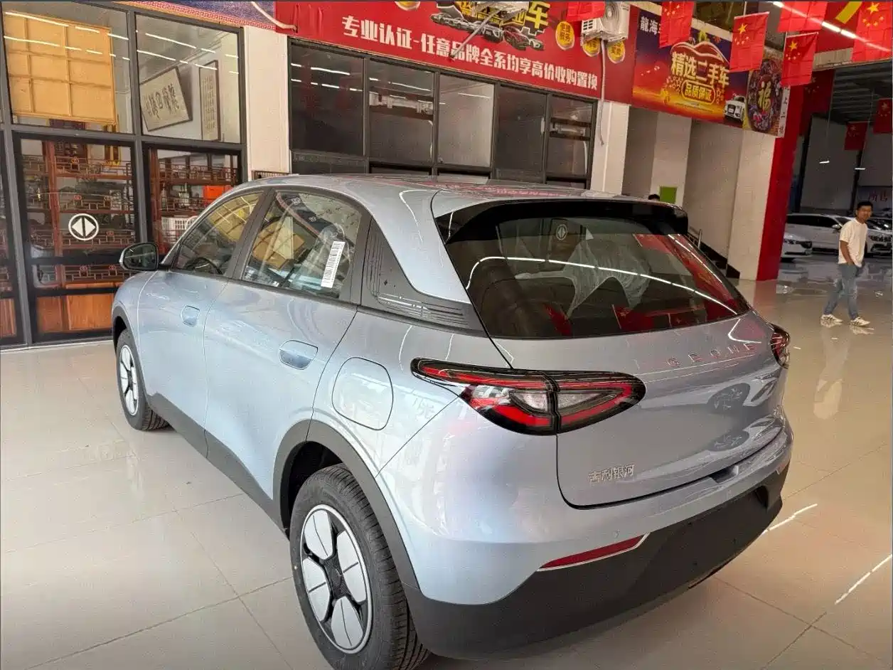 Geely Galaxy Starry Wish 2026 Edition 310km Youth Version фото 9