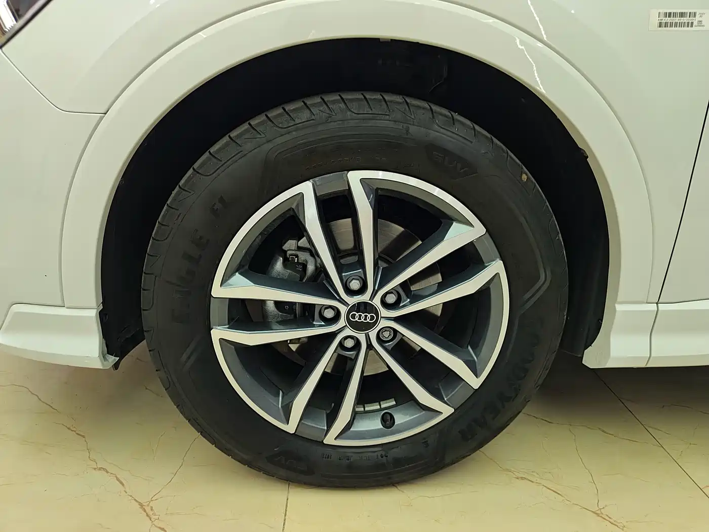 Audi Q3 2023 35 TFSI Progressive Dynamic (1.4T) фото 8