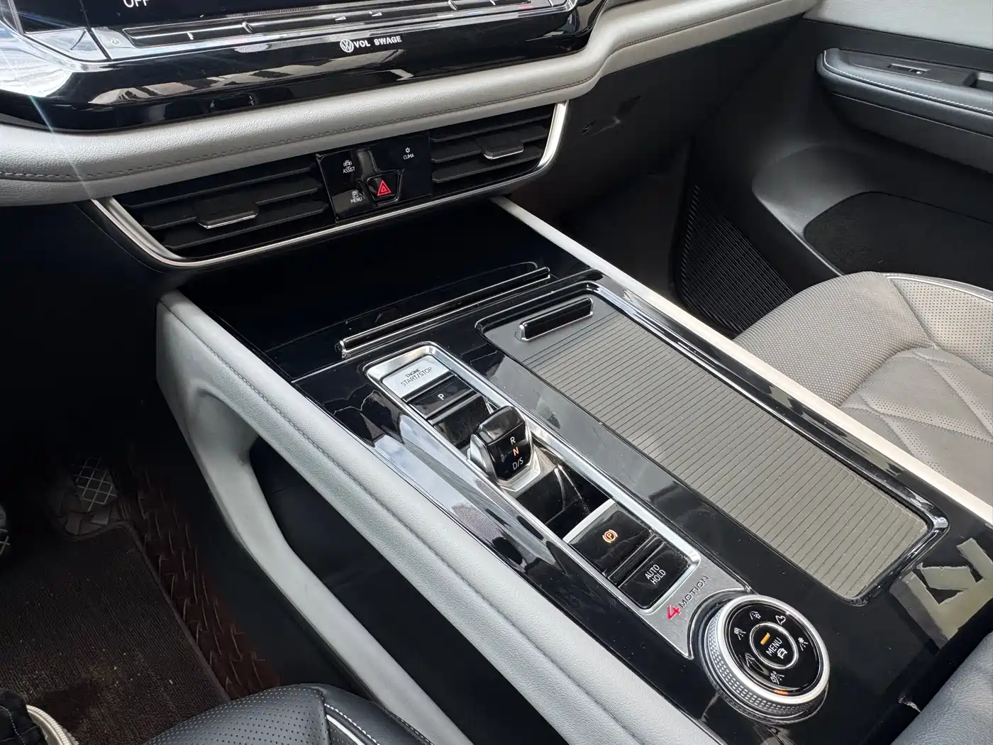 Volkswagen Teramont 2024 2024 380TSI 4WD Dragon Soar Edition