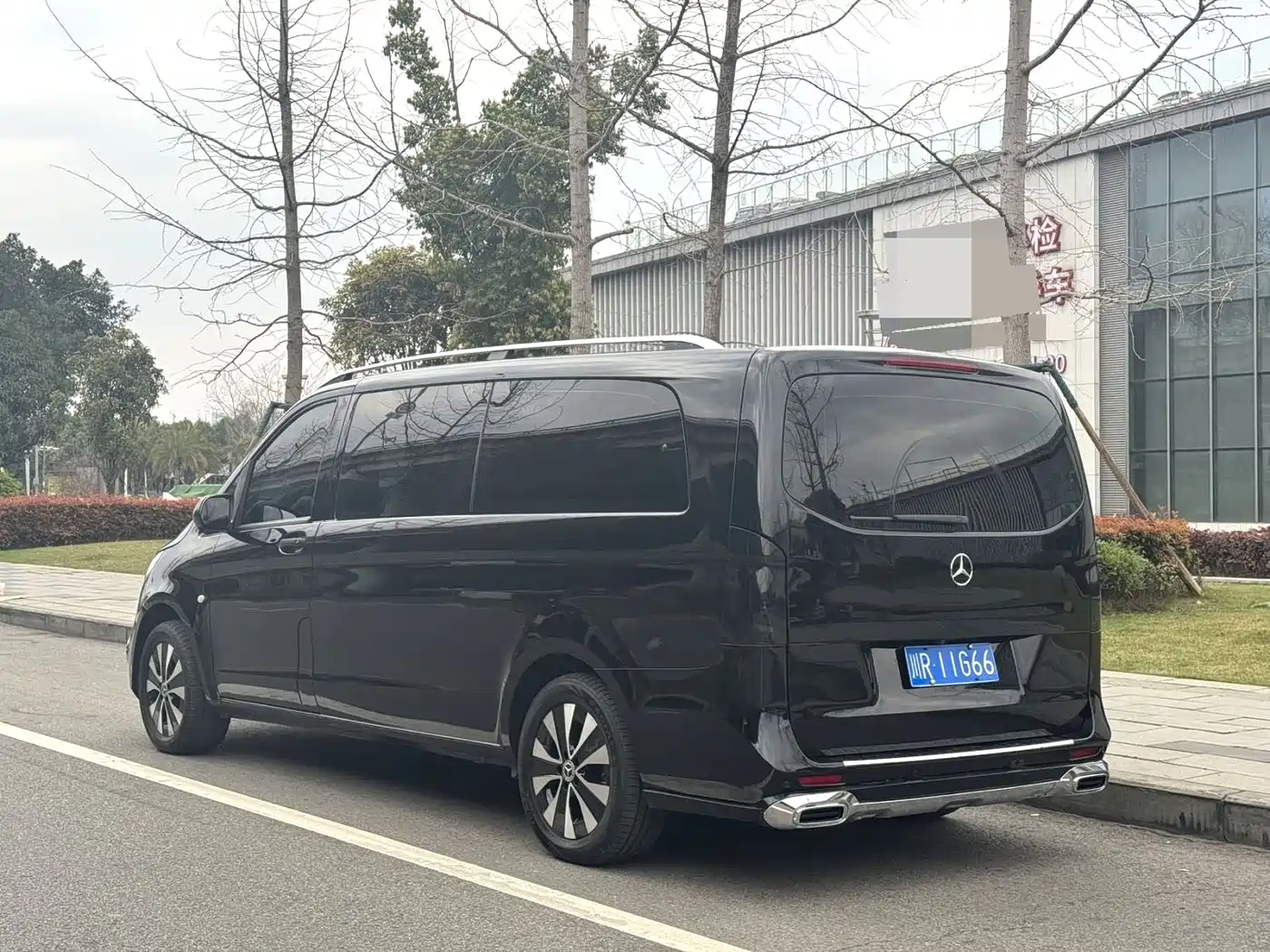 Mercedes-Benz Vito 2021 2.0T Elite 7-Seater фото 7