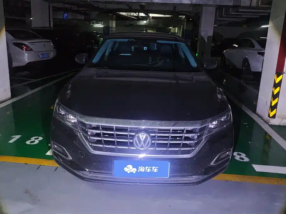 Volkswagen Passat 2020 280TSI Business Edition China VI фото 2
