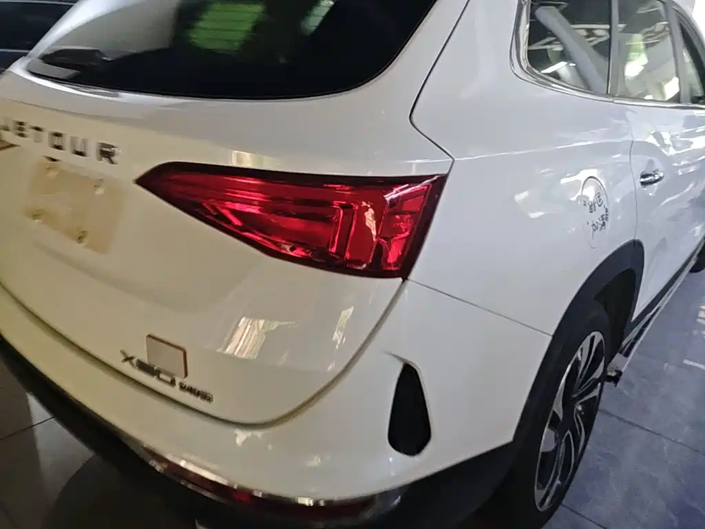 Jetour X90 2019 2019 1.5T Auto Smart 7-seater China V