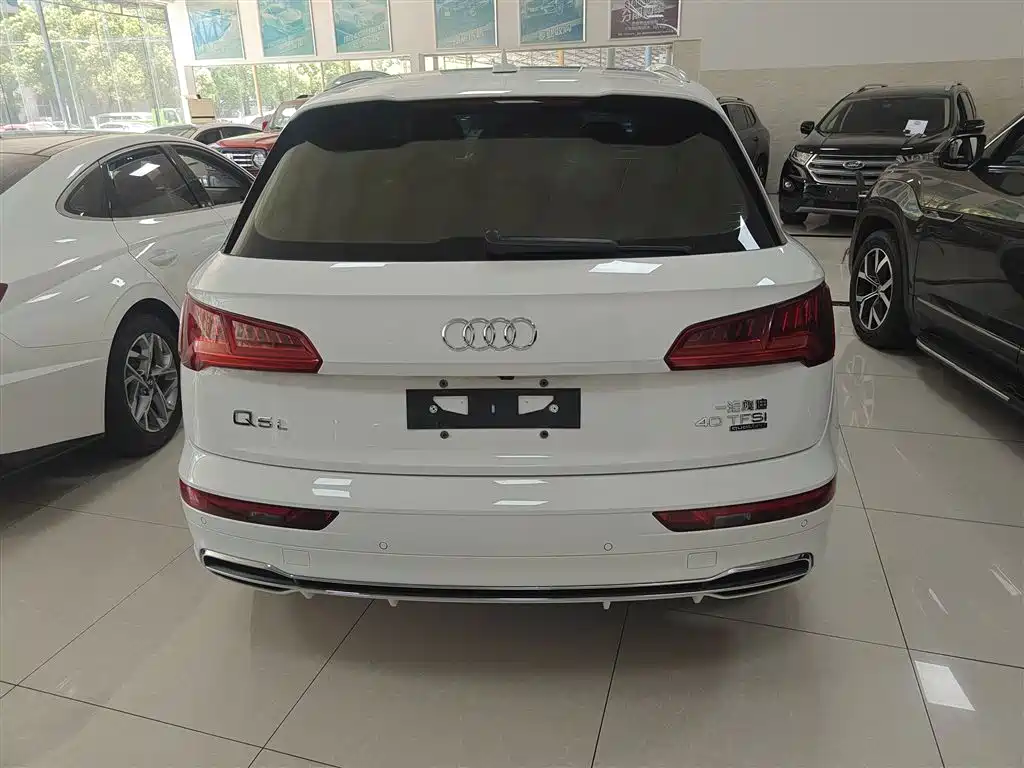Audi Q5L 2018 40 TFSI Premium Fashion China VI фото 7