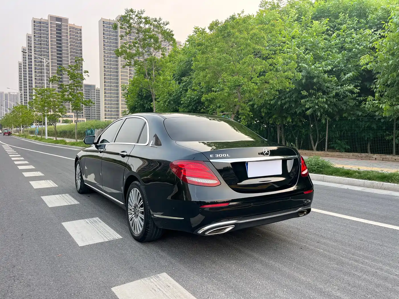 Mercedes-Benz E-Class 2020 Facelift E 300 L Fashion фото 4