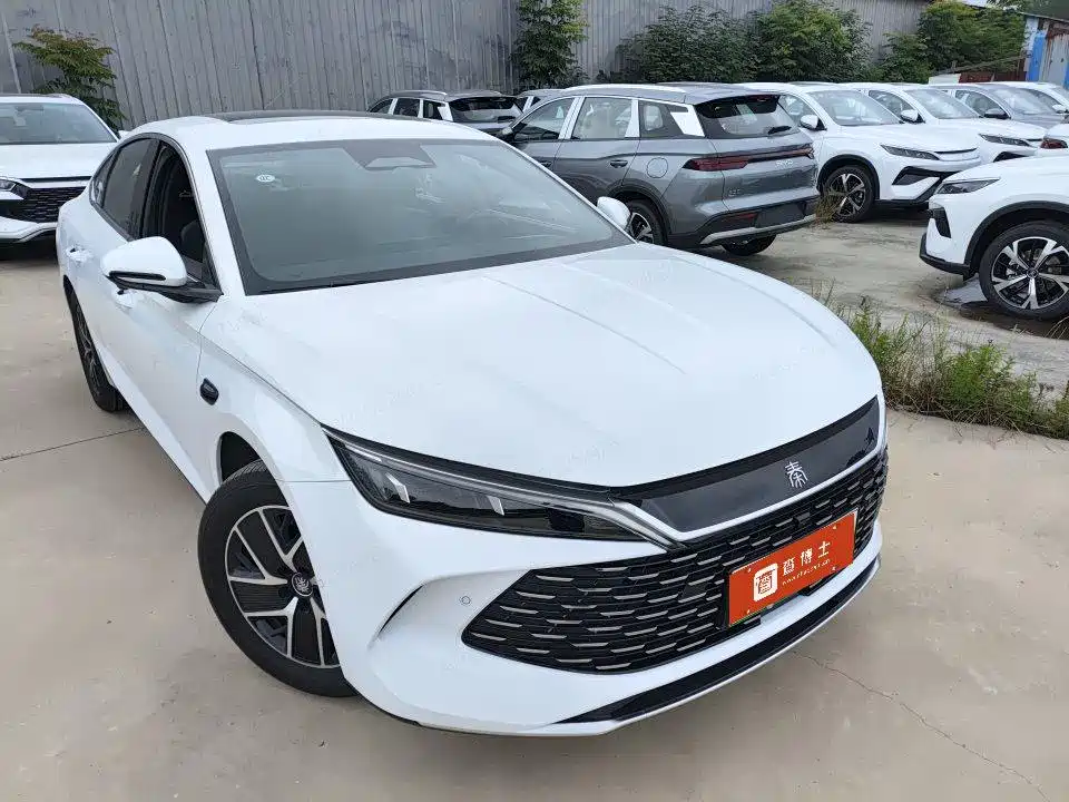 BYD Qin L 2025 DM-i Smart Drive Edition 120KM Surpassing фото 2