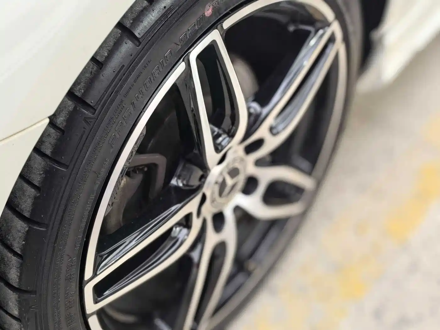 Mercedes-Benz CLA (Import) 2017 CLA 220 4MATIC фото 6