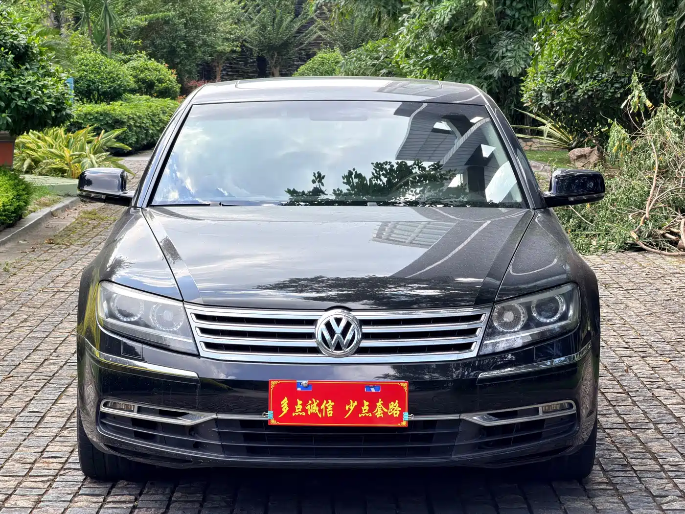 Volkswagen Phaeton 2012 2012 3.6L Premium Custom