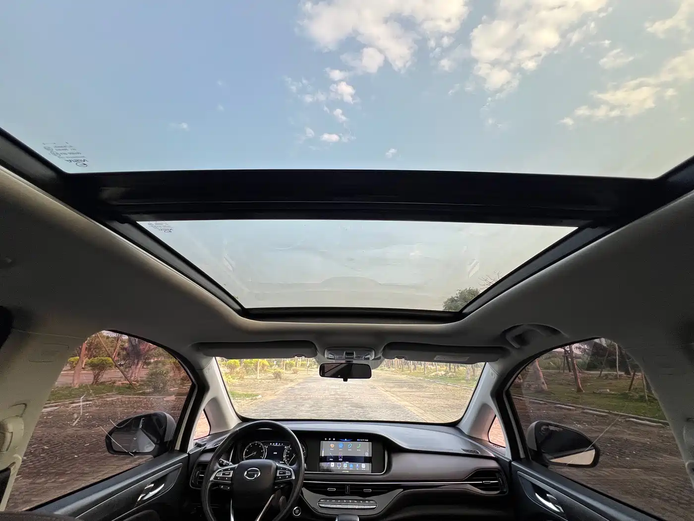 GAC Trumpchi Trumpchi M6 2019 270T Automatic Honor (7-seater) China V фото 22