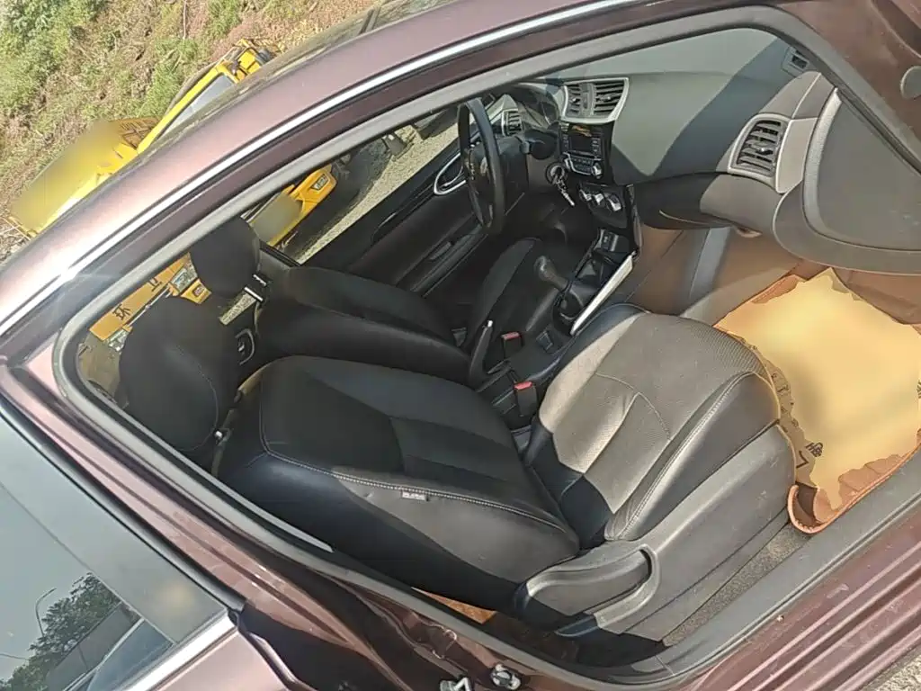Фото 25 - Nissan Sylphy