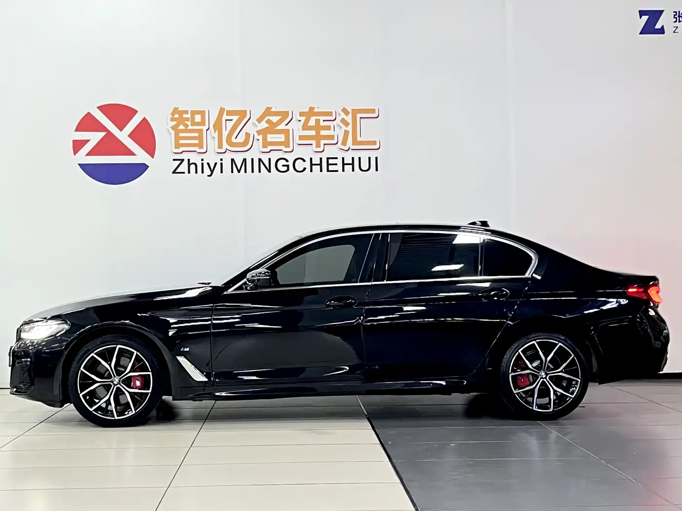 BMW 5 Series 2021 Facelift 530Li Premium M Sport Package фото 3