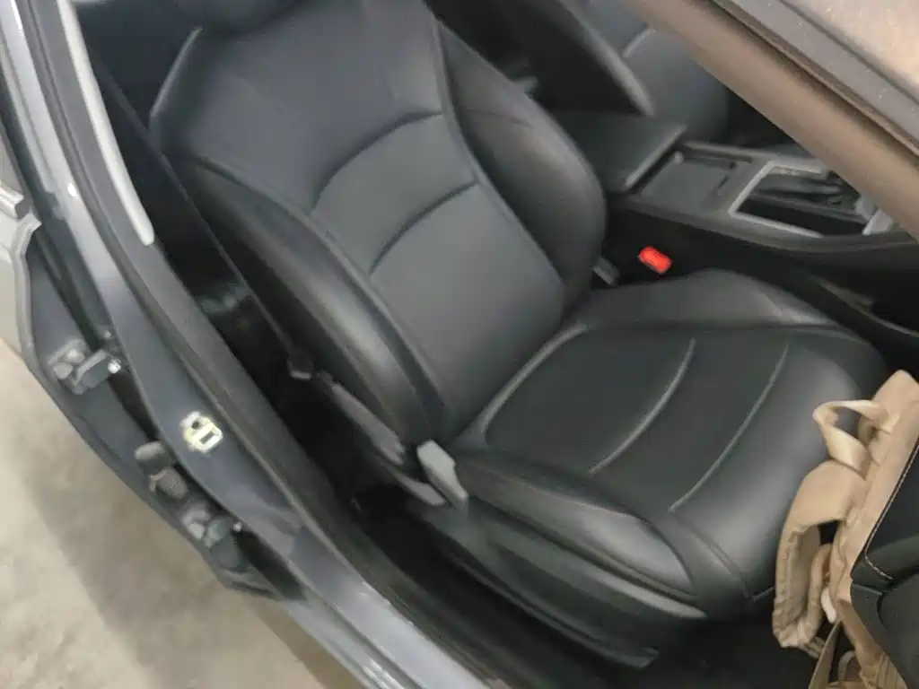 Photo 25 - Roewe i5