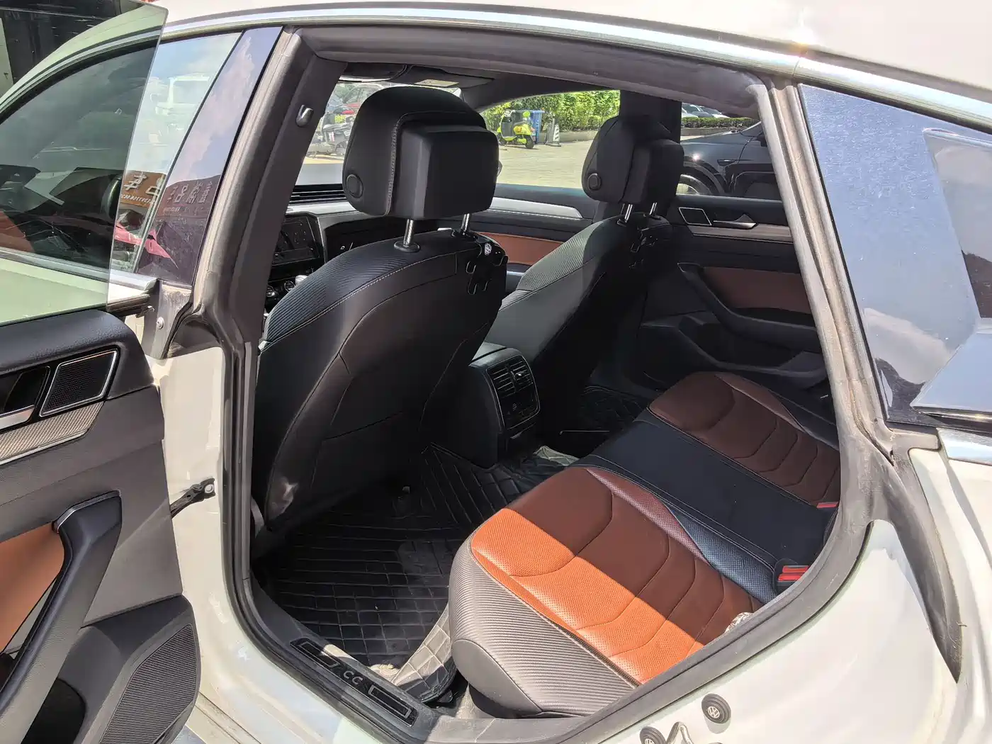 Volkswagen FAW-Volkswagen CC 2019 380TSI Charming Appearance (China V) фото 12