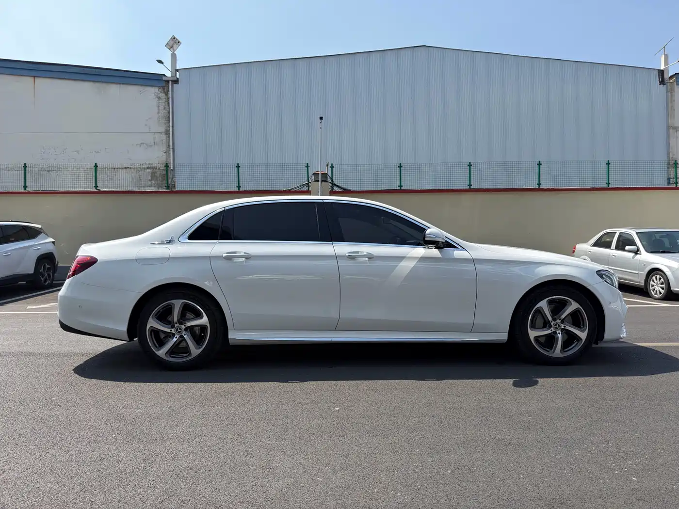Mercedes-Benz E-Class 2019 Facelift E 300 L Sport Luxury фото 13