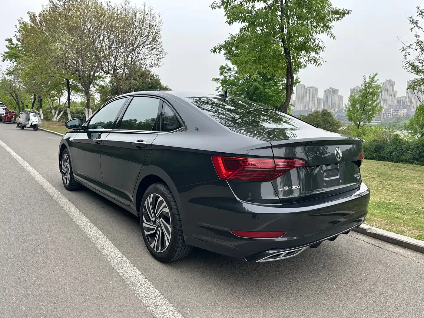 Volkswagen Sagitar 2021 280TSI DSG Surpassing Edition фото 7