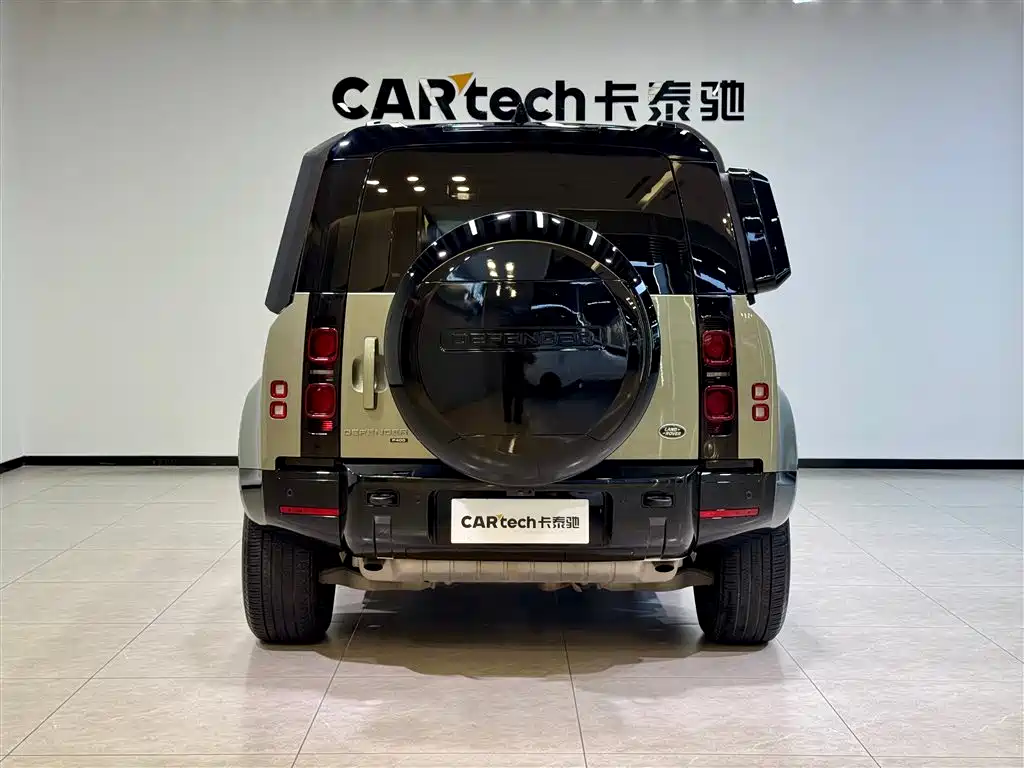 Land Rover Defender 2024 110 3.0T P400 X-DYNAMIC HSE фото 6