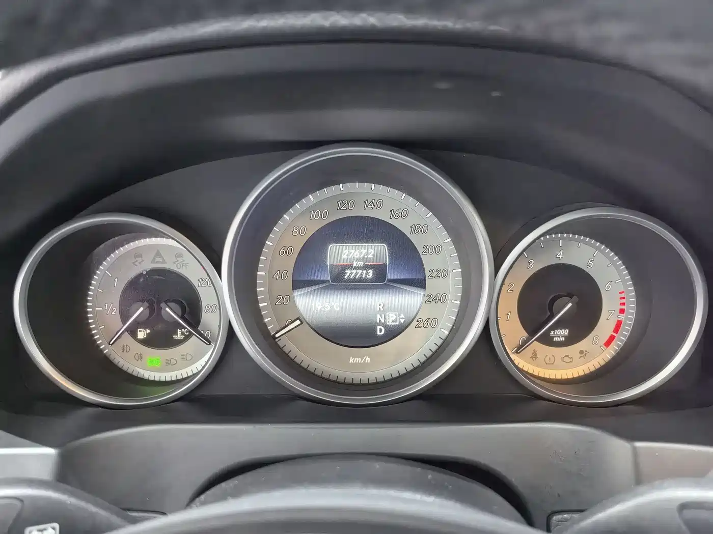 Mercedes-Benz E-Class (Import) 2014 E 200 Coupe фото 9