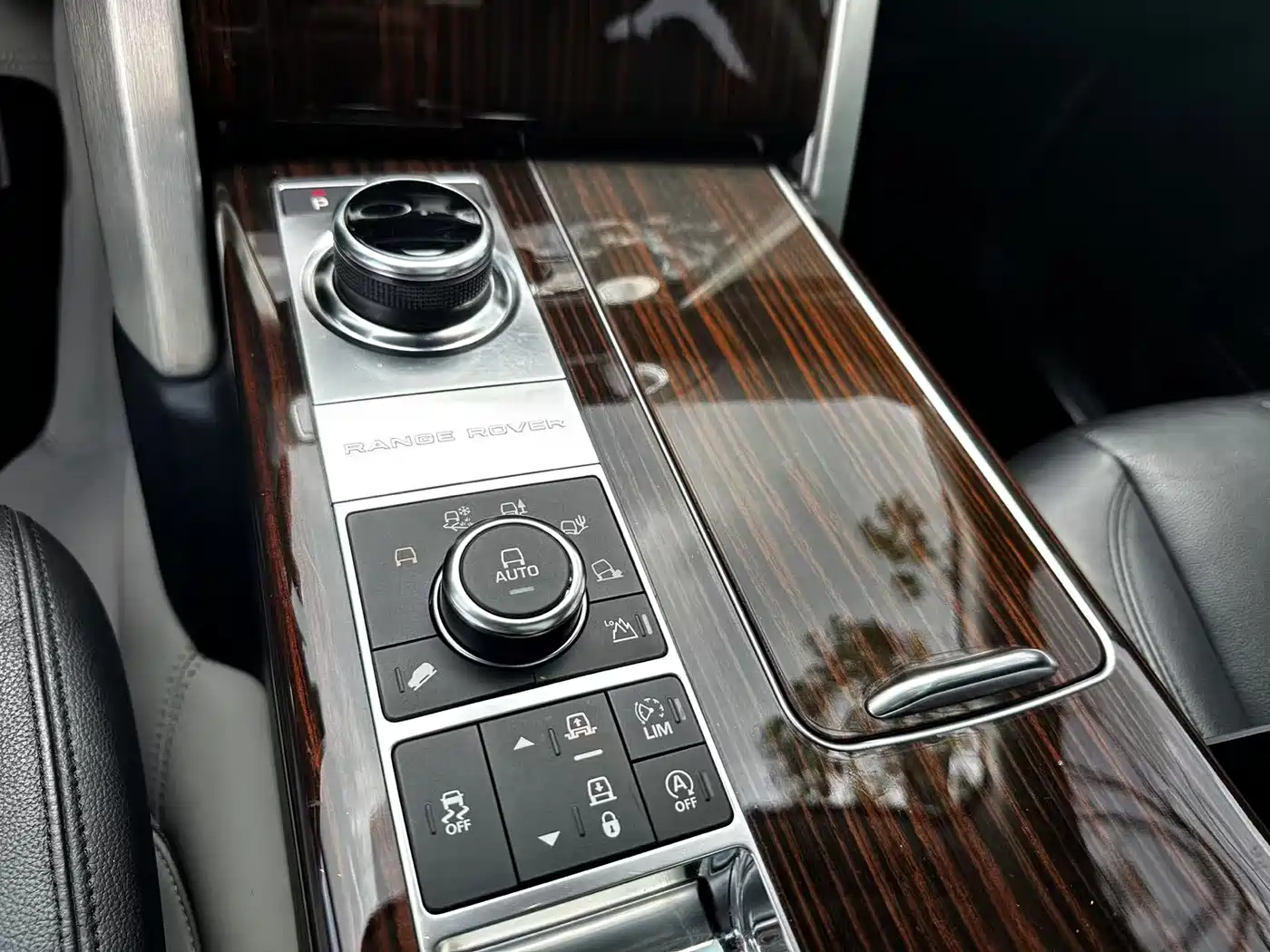 Land Rover Range Rover 2017 3.0 SC V6 Vogue фото 13