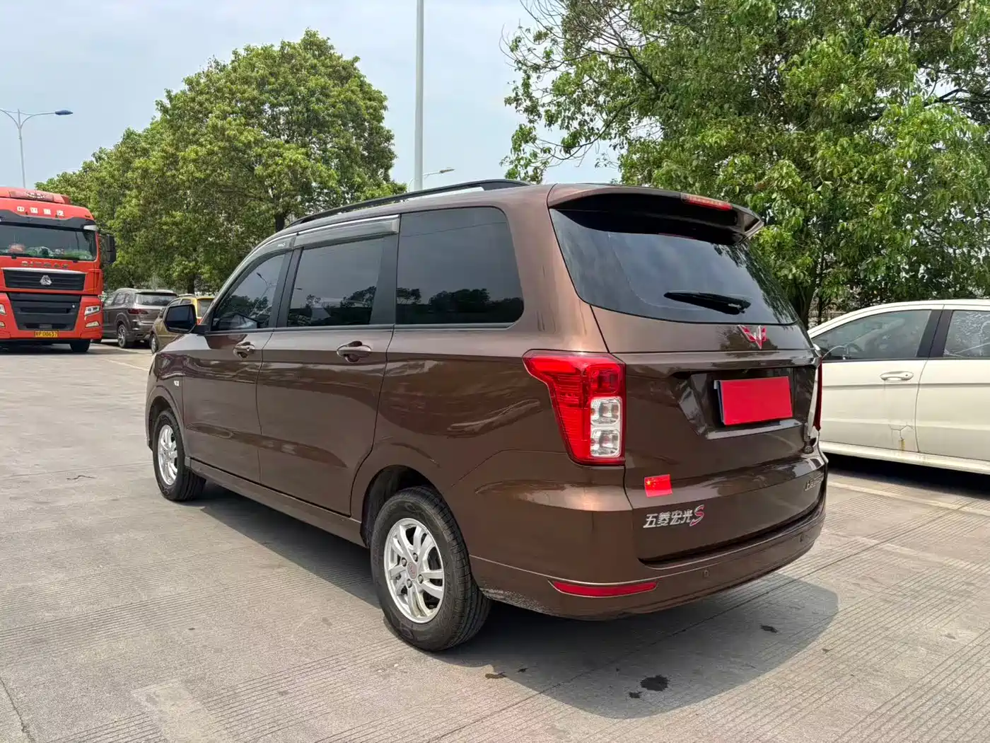  WULING HONGGUANG