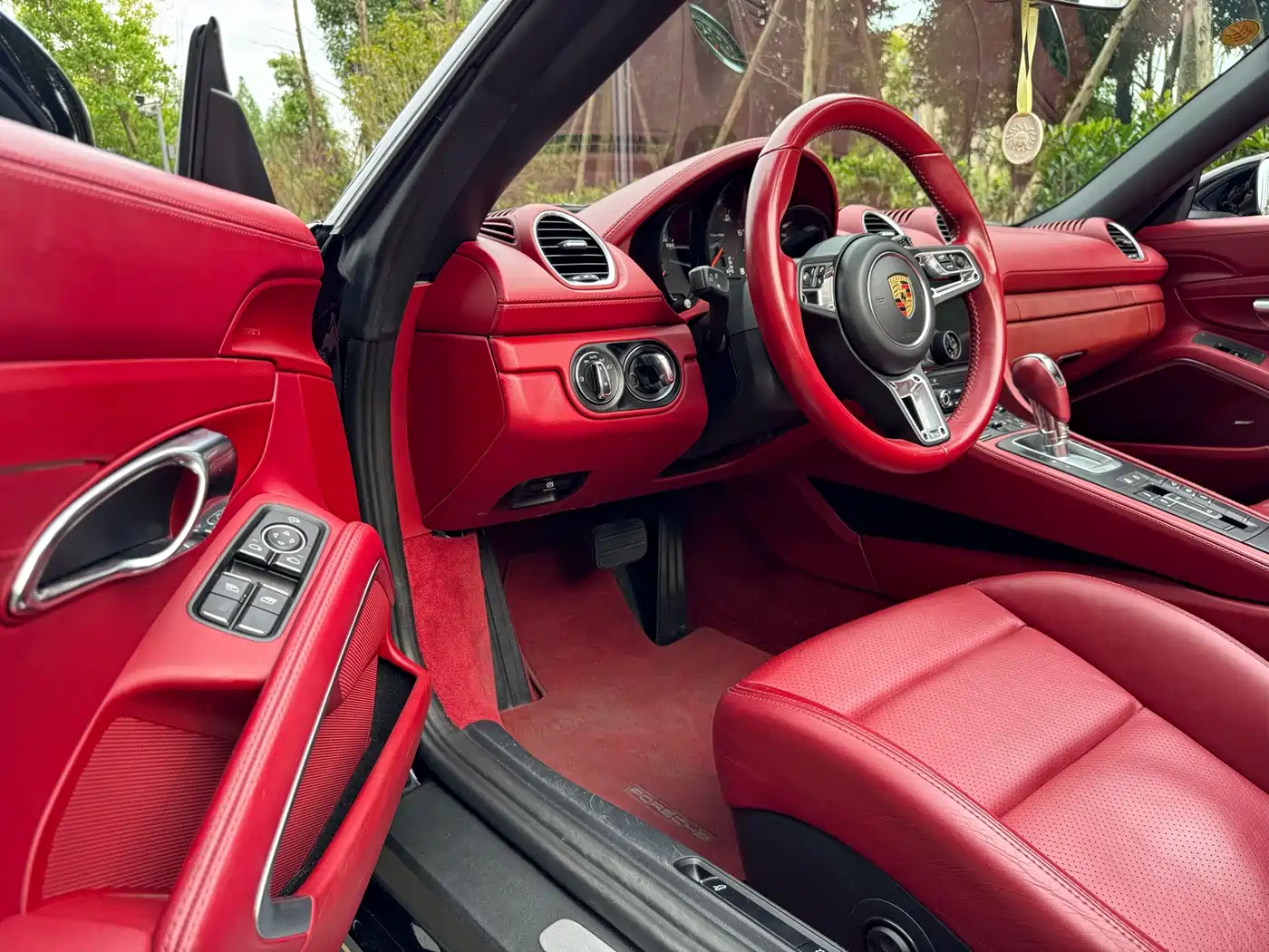 Porsche 718 2022 Boxster 2.0T фото 4