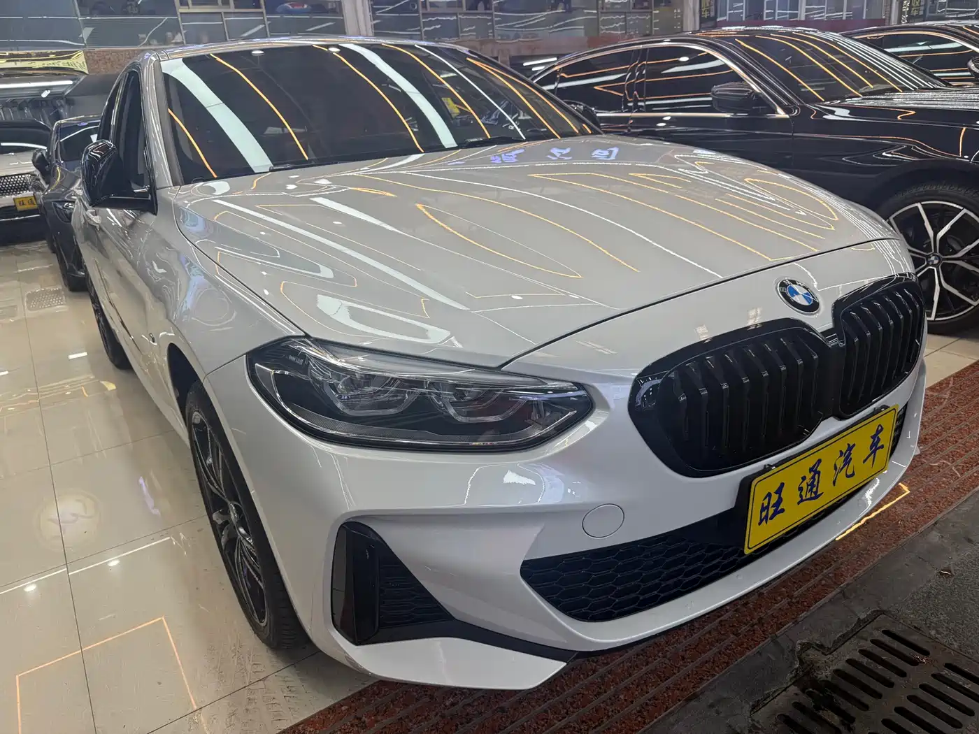 BMW 1 Series 2021 Facelift 120i M Sport Shadow Edition фото 3