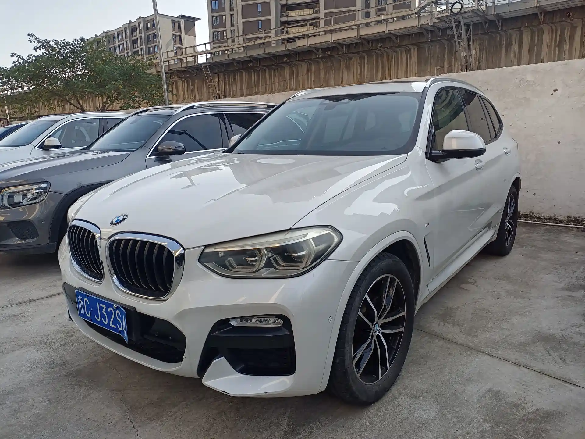 Фото 1 - BMW X3