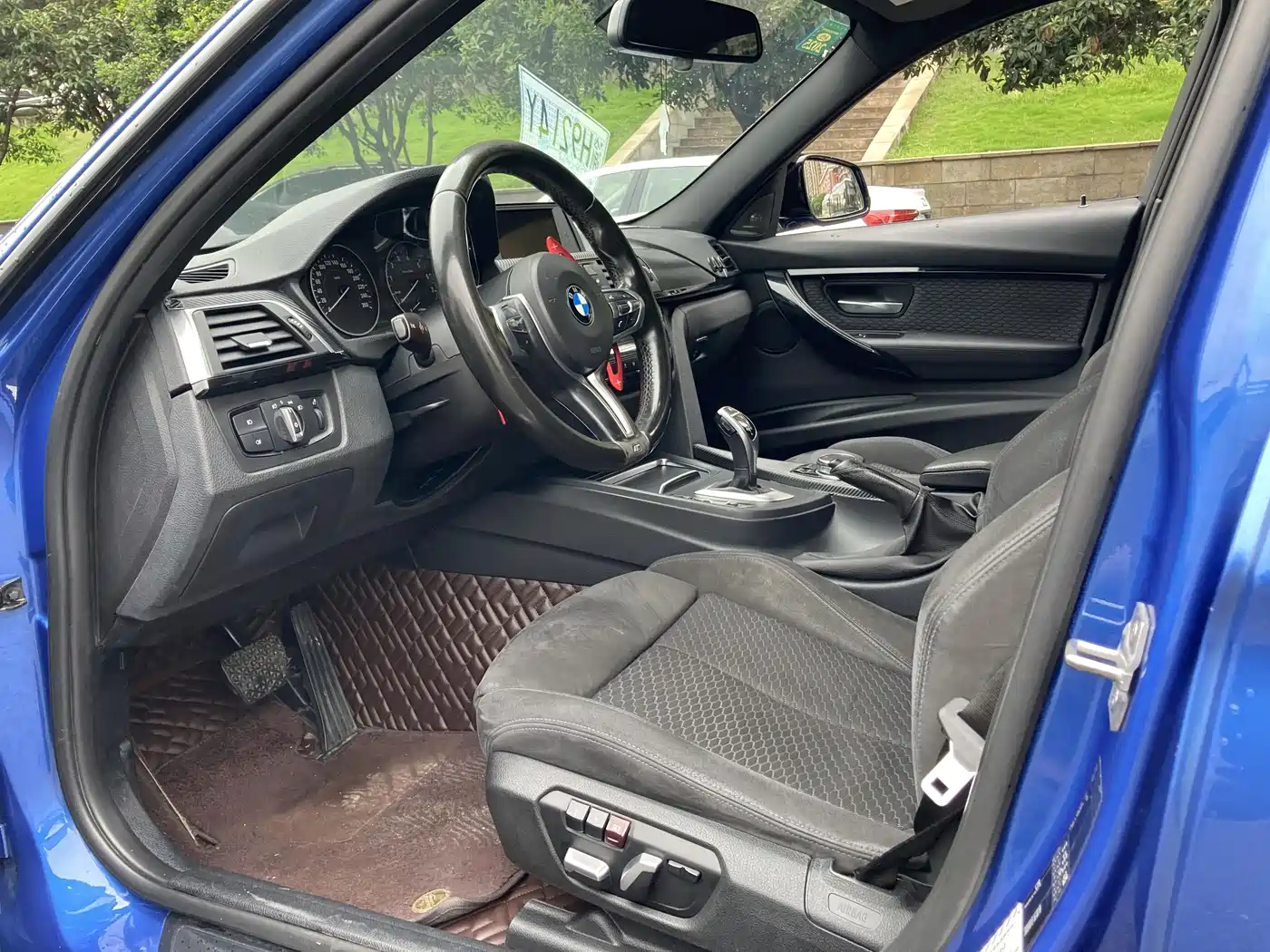 BMW 3 Series 2017 320i M Sport фото 4