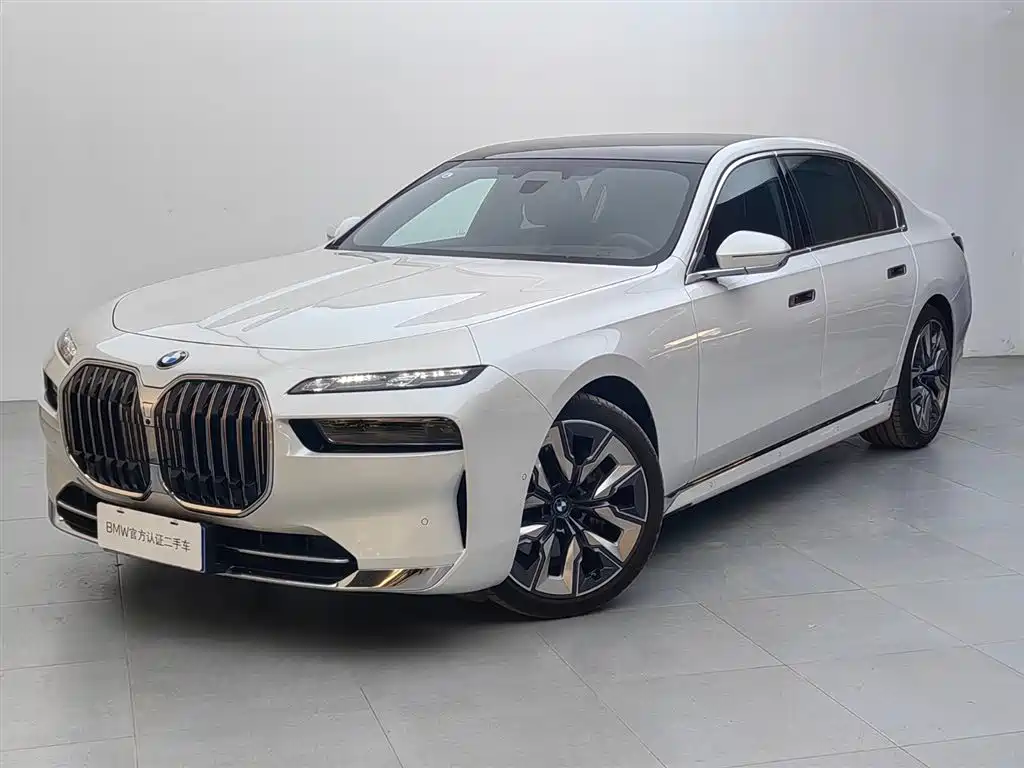 BMW 7 Series 2023 Model 740Li Premium Luxury Package