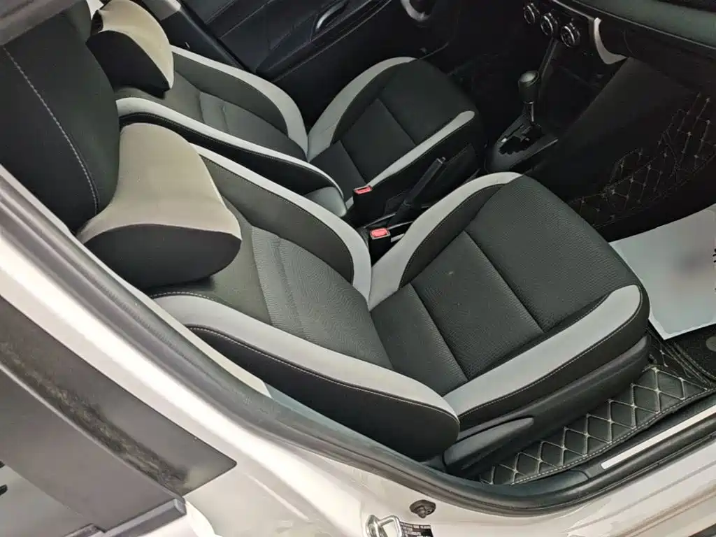 Toyota Yaris, миниатюра 25