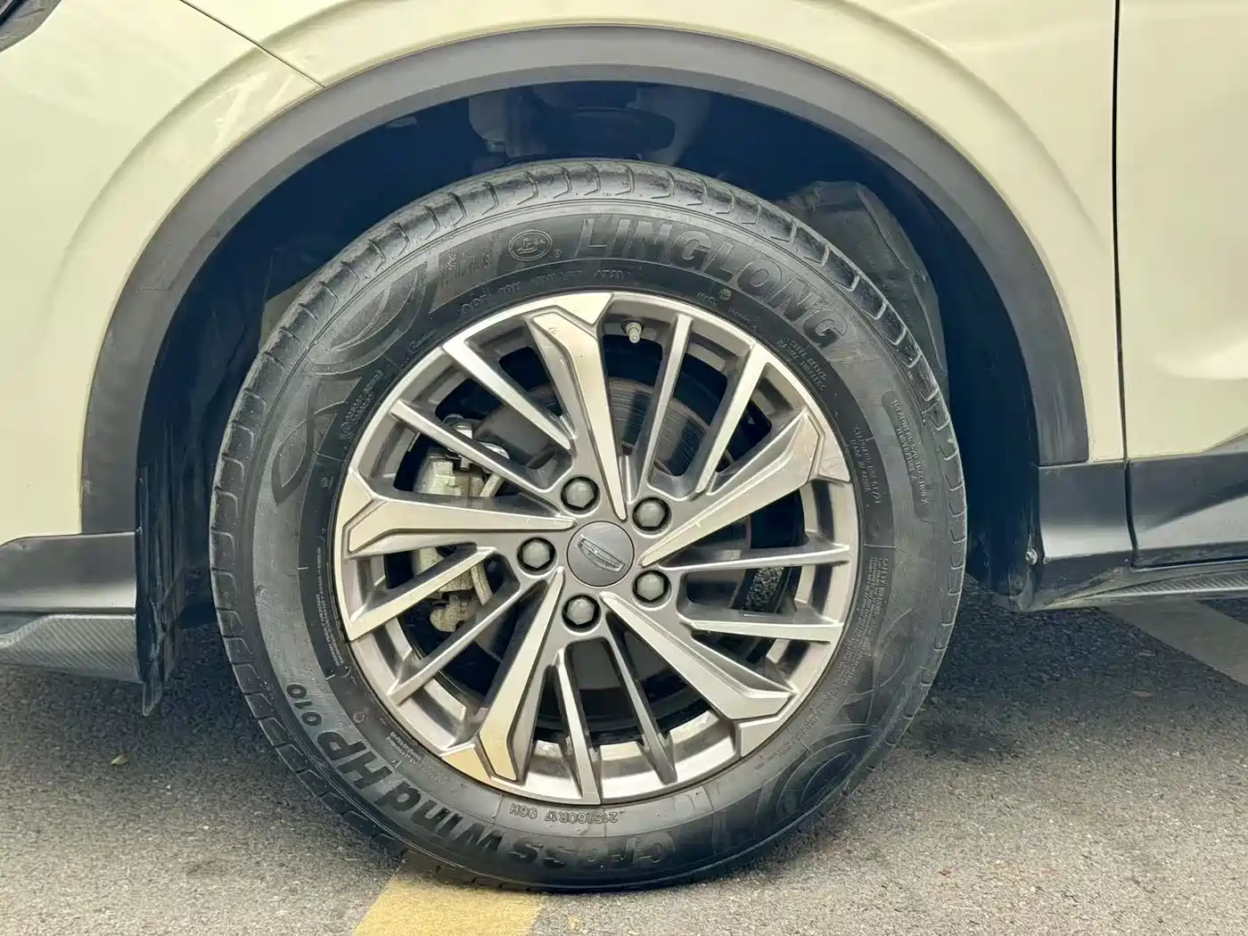 GEELY AUTOMOBILE BINYUE