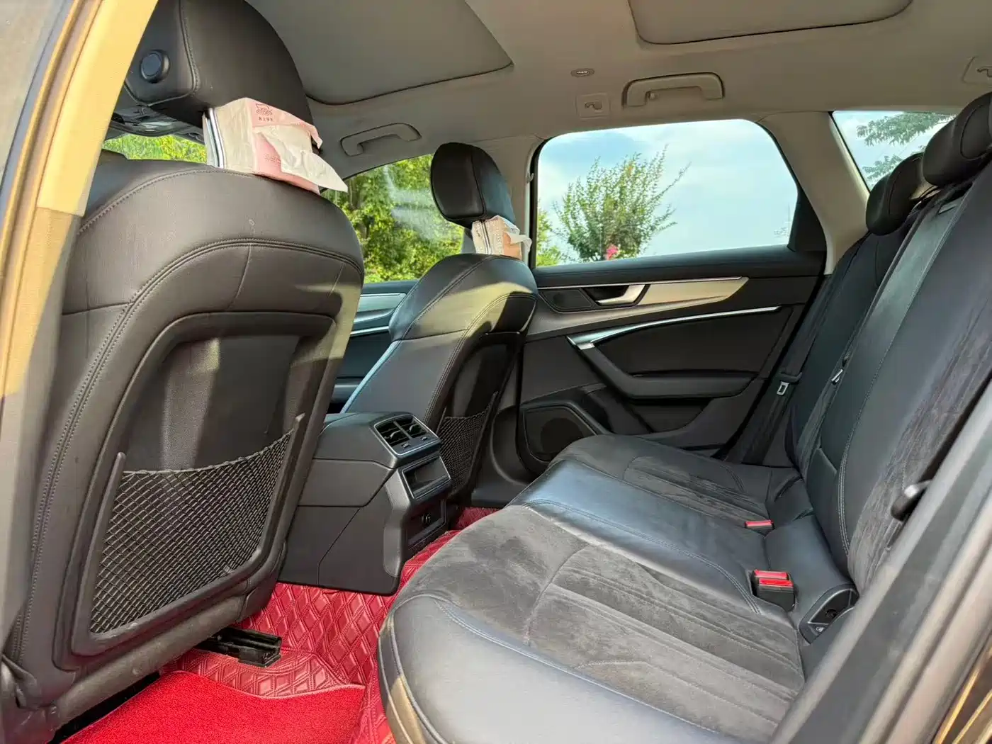 Фото 9 - Audi A6 (Import)